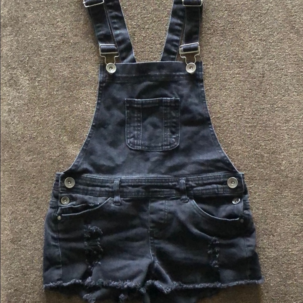 Empyre overall shorts